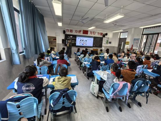 C:/Users/sxyyyeon/Desktop/微信图片_20251028093221_6_25.jpg微信图片_20251028093221_6_25