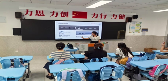 mmexport1764744500395